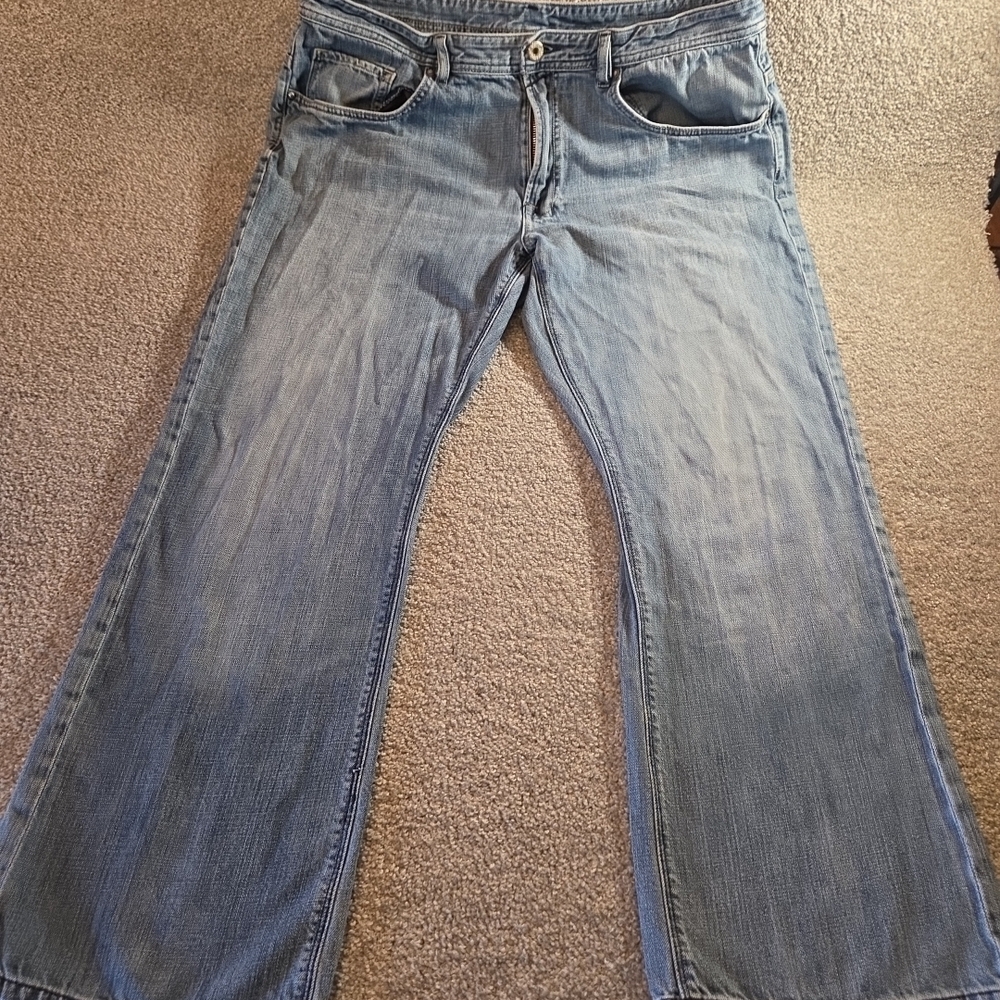 Buffalo David Bitton Men's Relaxed Jeans - Medium Wash Blue 38 x 29 Worn In